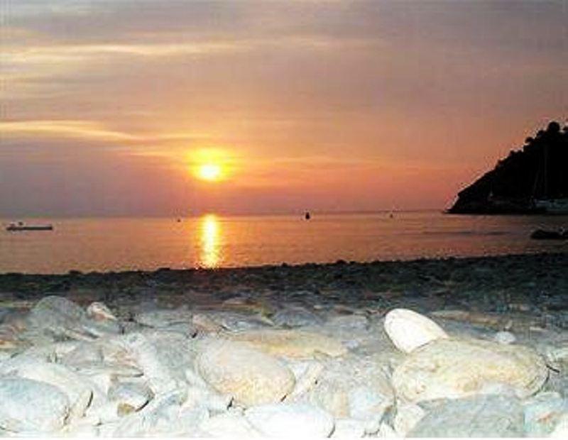 La Gambina Hotel Colera Bagian luar foto