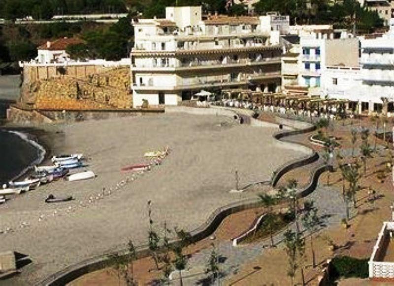 La Gambina Hotel Colera Bagian luar foto